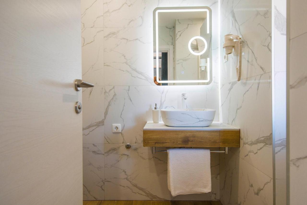 Split Central Luxury Studios ภายนอก รูปภาพ