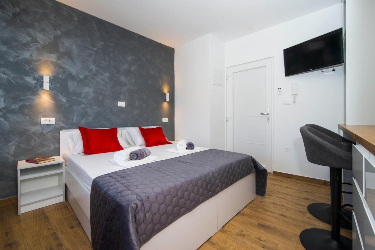 Split Central Luxury Studios ภายนอก รูปภาพ